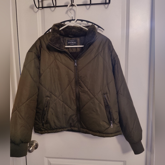 Jacket - Picture 2 of 3